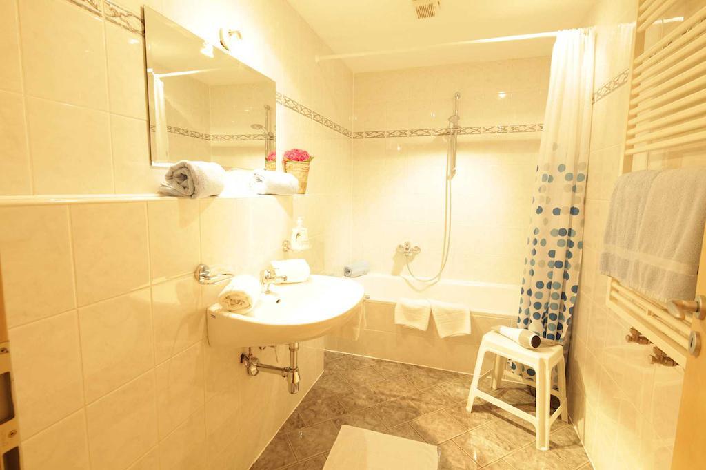 קוכל Aparthotel Alpenpark חדר תמונה
